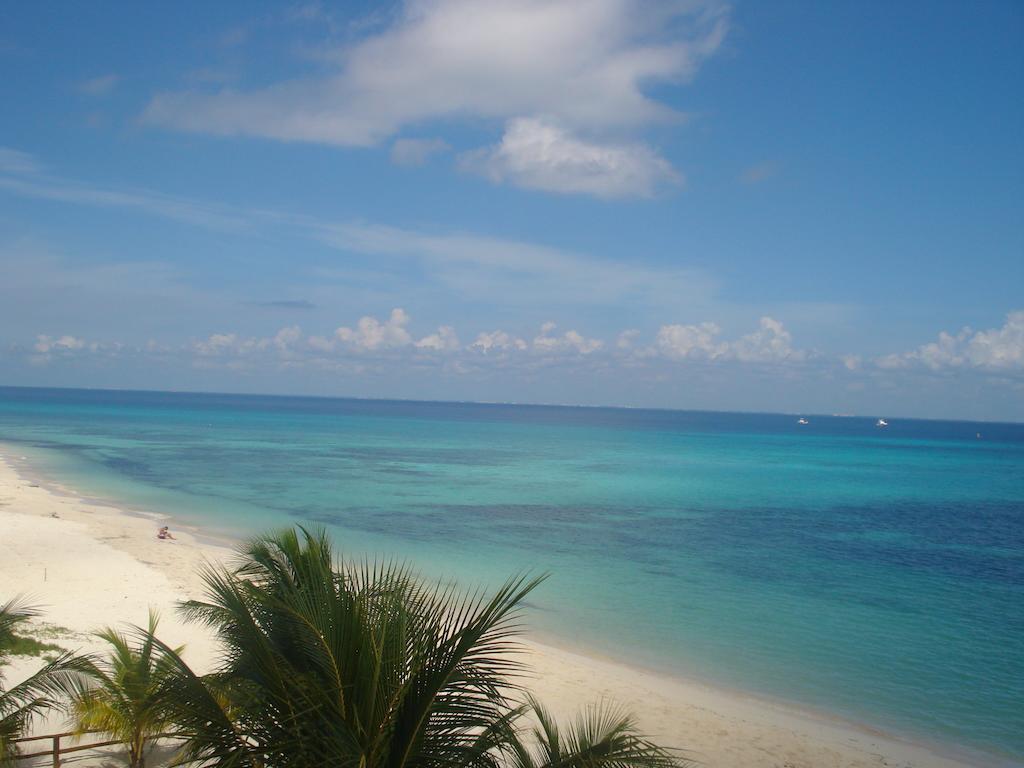 Beachouse Dive Hostel Cozumel Exterior foto